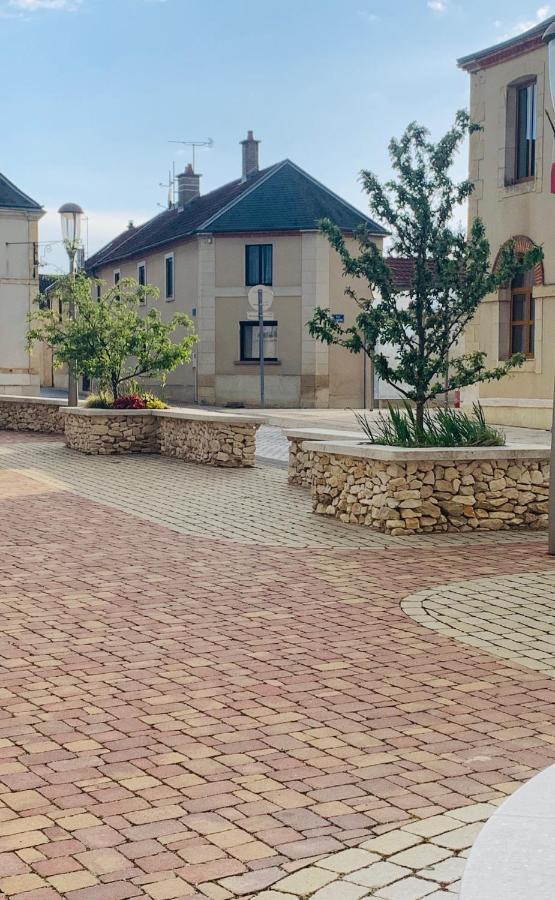 La Ferme De Maryse Villa Les Mesneux Exterior photo